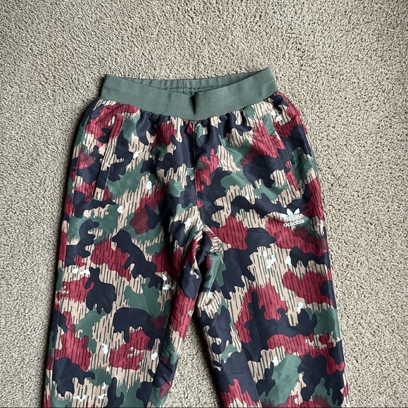 Adidas x Pharrell William Men’s HU Hiking Camo Pant Sz M - Picture 5 of 10